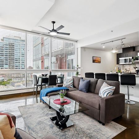 Upscale 2Br Condo - King Bed - Stunning Views YYC Eksteriør billede